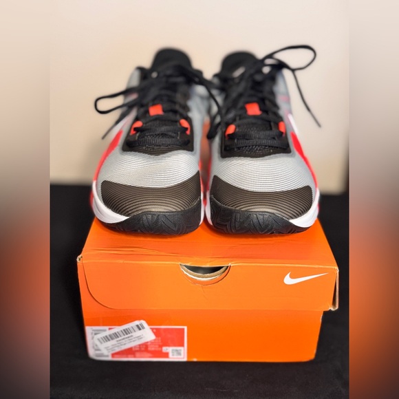 NEW Nike Air Max Impact 4 Basketball Shoes - Picture 2 of 14